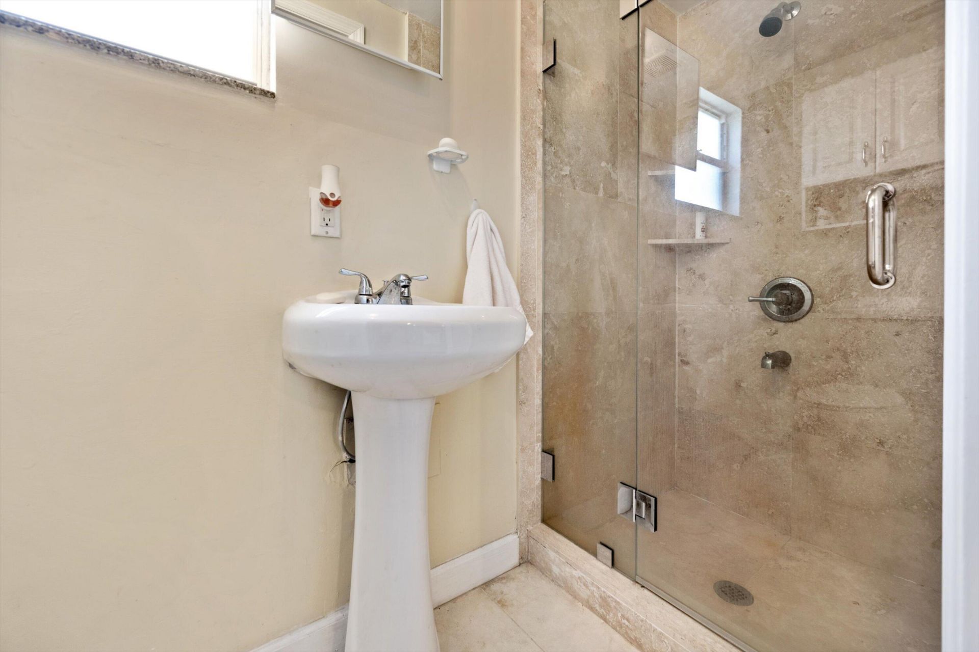 13717 E Citrus Drive, Loxahatchee Groves, FL 33470 Photo