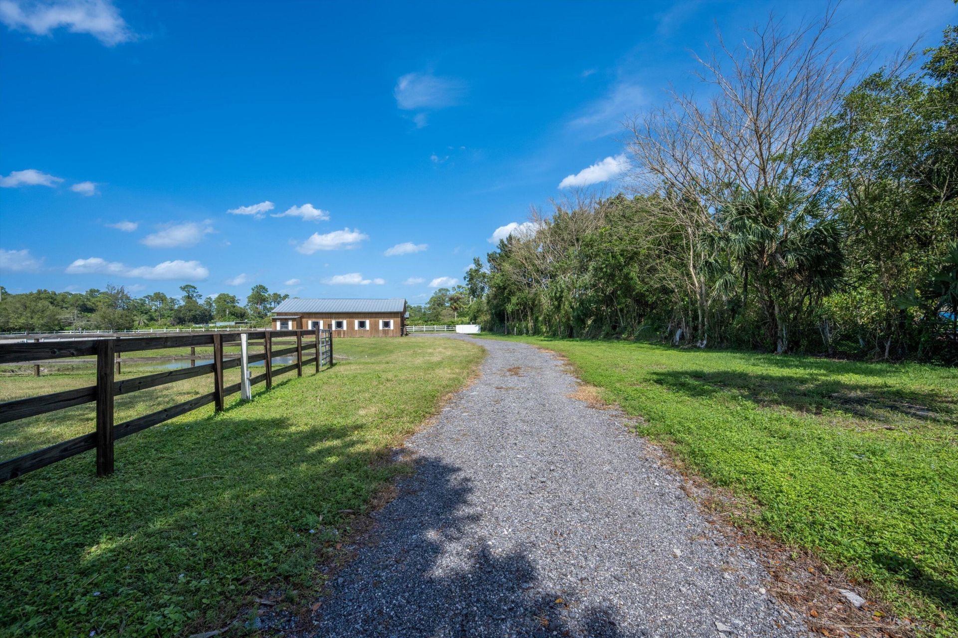 13717 E Citrus Drive, Loxahatchee Groves, FL 33470 Photo