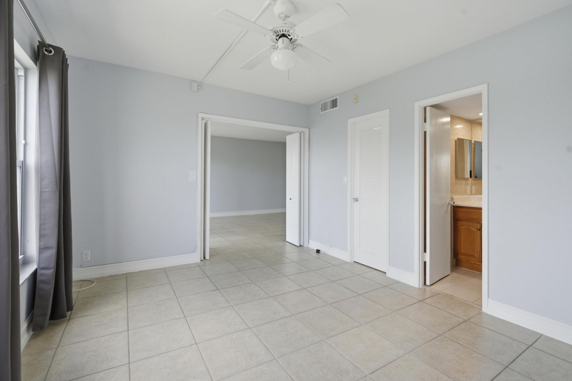 2801 N Palm Aire Drive, Unit 402, Pompano Beach, FL 33069 Photo