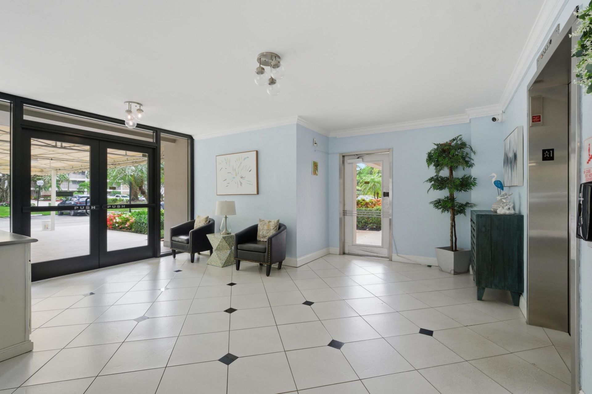2801 N Palm Aire Drive, Unit 402, Pompano Beach, FL 33069 Photo
