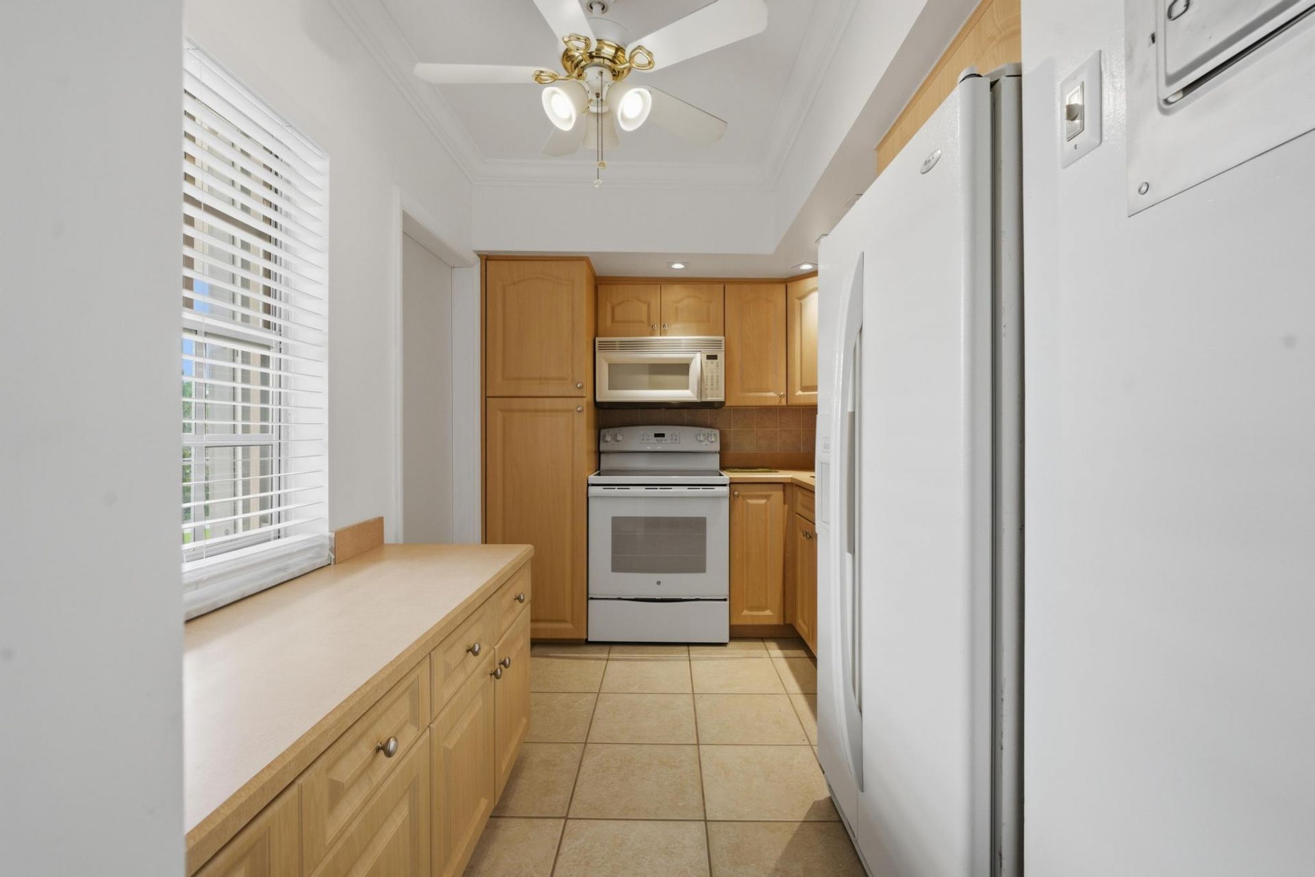 2801 N Palm Aire Drive, Unit 402, Pompano Beach, FL 33069 Photo
