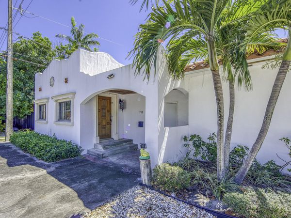 711 12th Avenue N, Lake Worth Beach, FL 33460