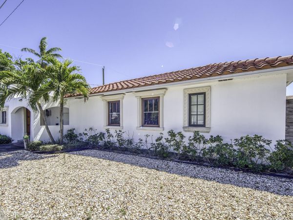 711 12th Avenue N, Lake Worth Beach, FL 33460