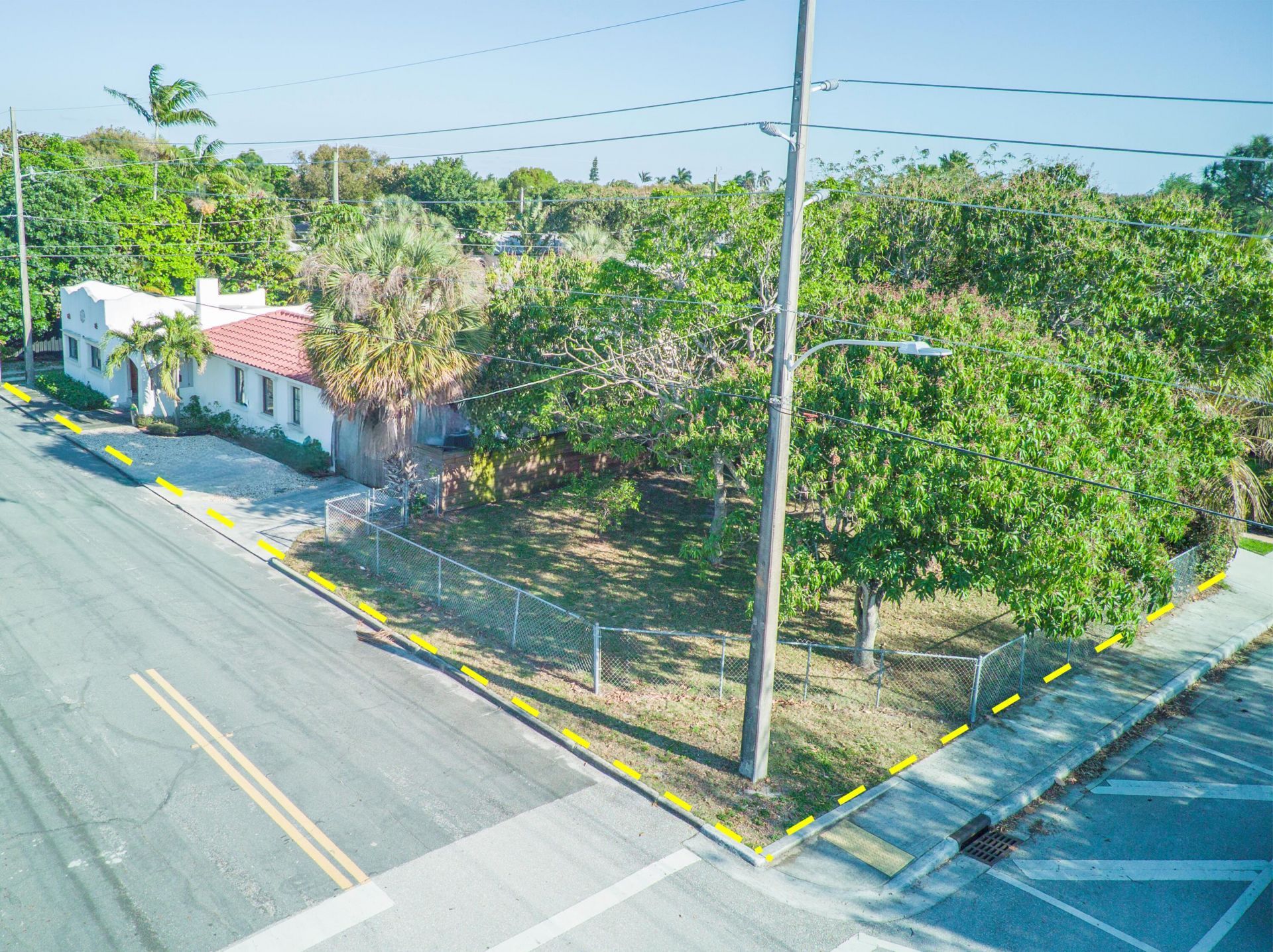 711 12th Avenue N, Lake Worth Beach, FL 33460 Photo
