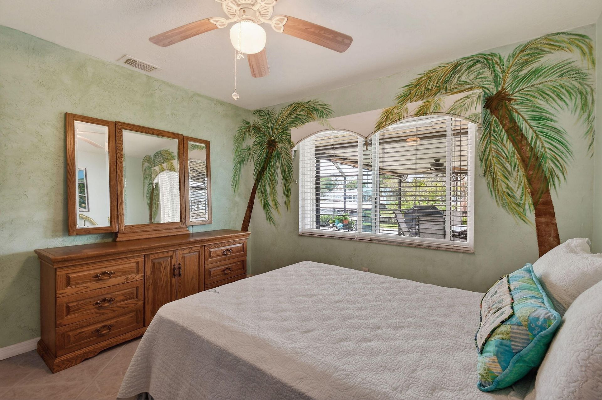 357 SE Verada Avenue, Port Saint Lucie, FL 34983 Photo