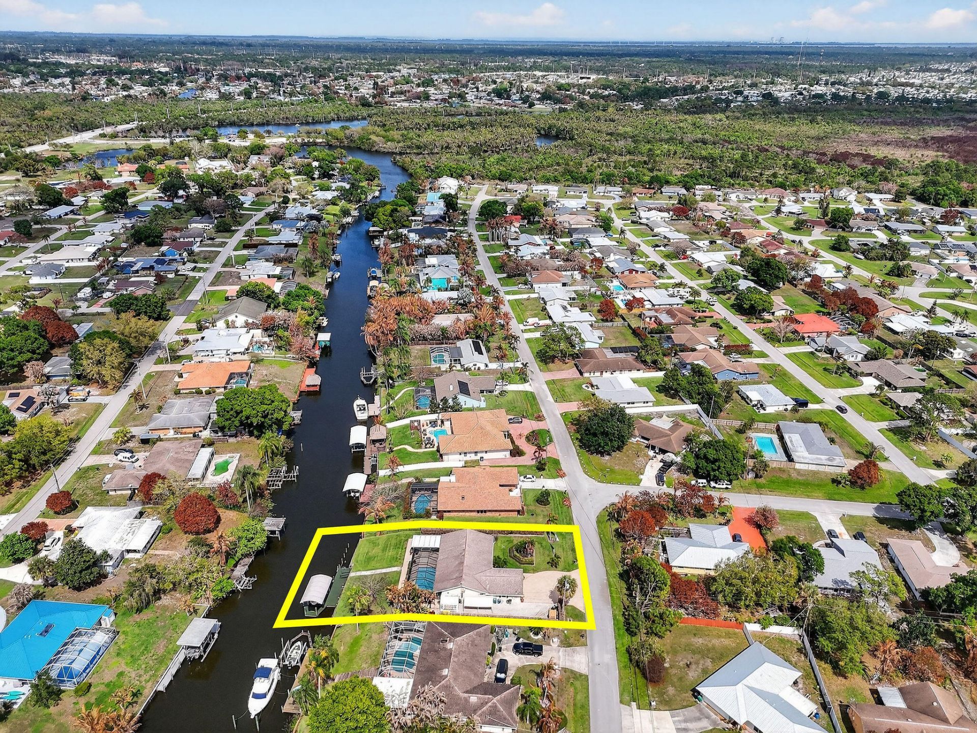 357 SE Verada Avenue, Port Saint Lucie, FL 34983 Photo