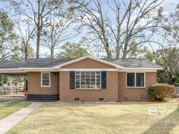 70 Picardy Street, Mobile, AL 36607