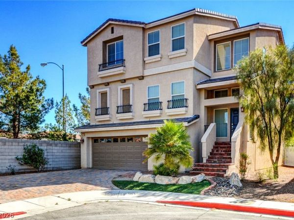 10700 Shasta Glow Court, Henderson, NV 89052