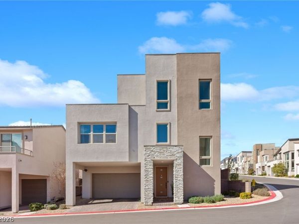 667 Angel Aura Street , Las Vegas, NV 89138