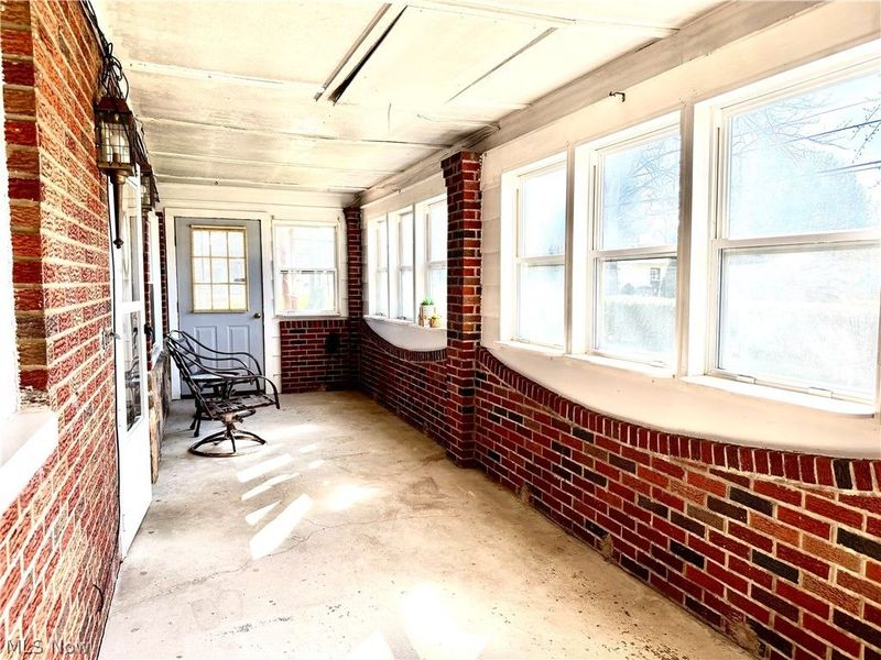 311 Lloyd Street, Dover, OH 44622 Photo 3