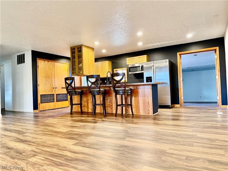 311 Lloyd Street, Dover, OH 44622 Photo 6