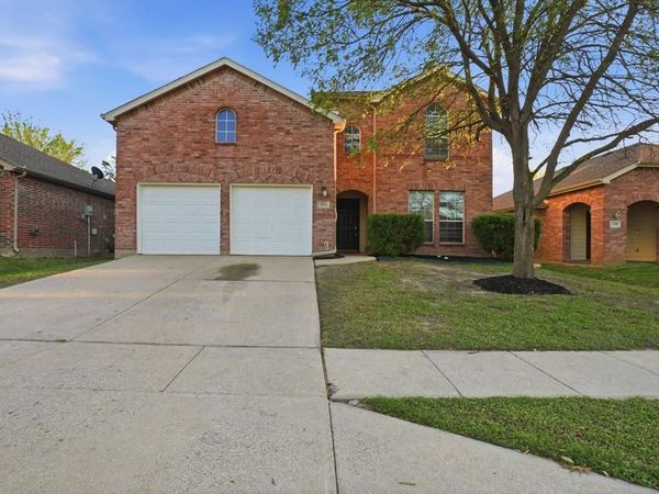 2101 Hanakoa Falls Drive, Anna, TX 75409