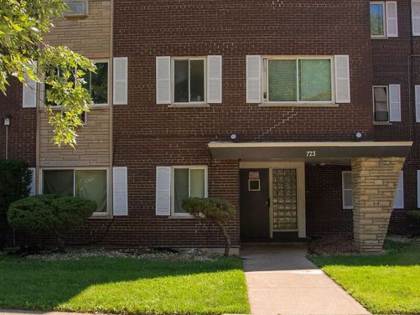 723 Grant Avenue, Unit 3A, Chicago Heights, IL 60411