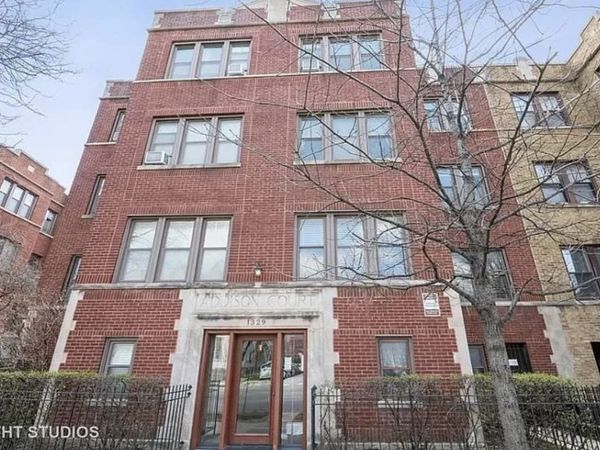 1329 W Addison Street , Unit 3A, Chicago, IL 60613