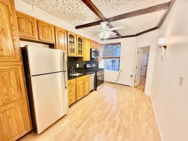 184 Salem, Unit 2, Boston, MA 02113