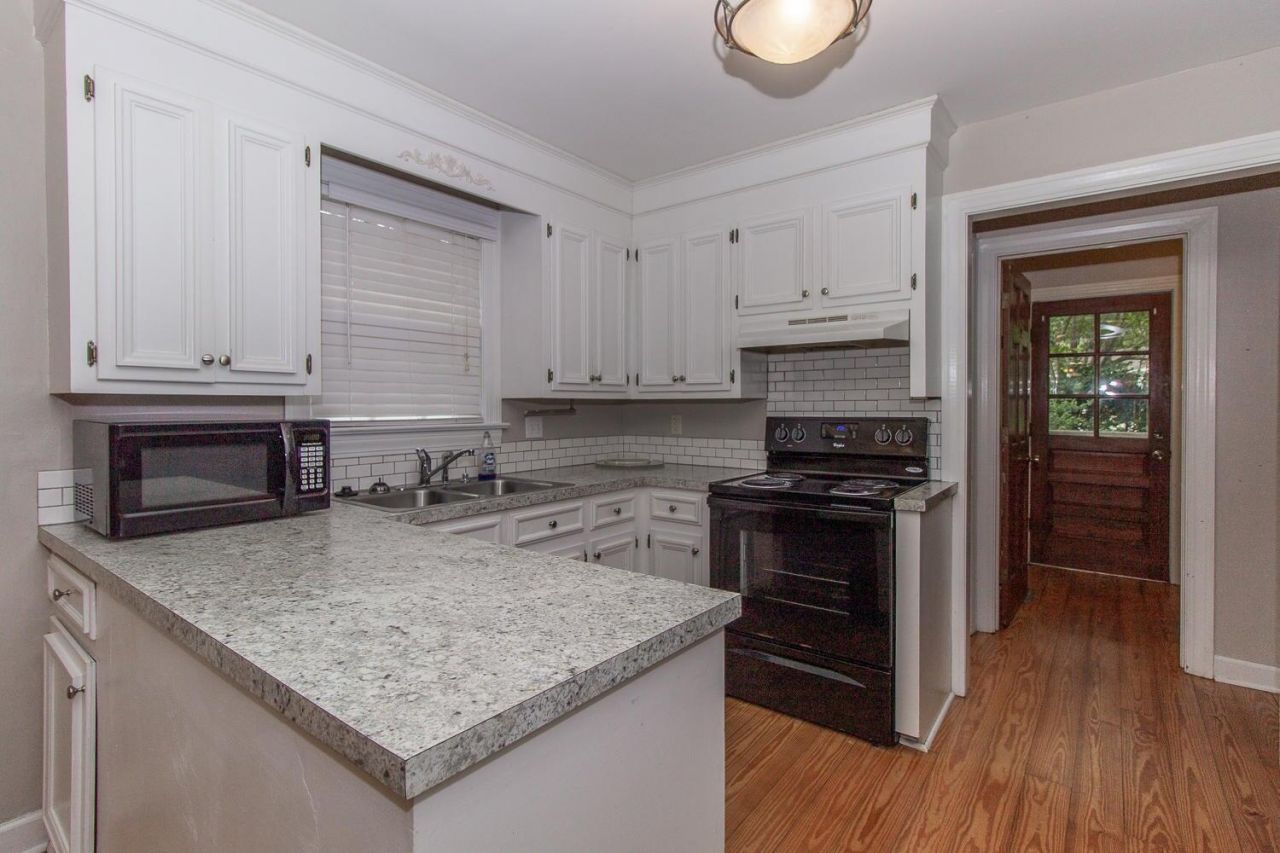 101 Bramblewood Drive Photo 4