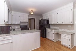 101 Bramblewood Drive photo 4