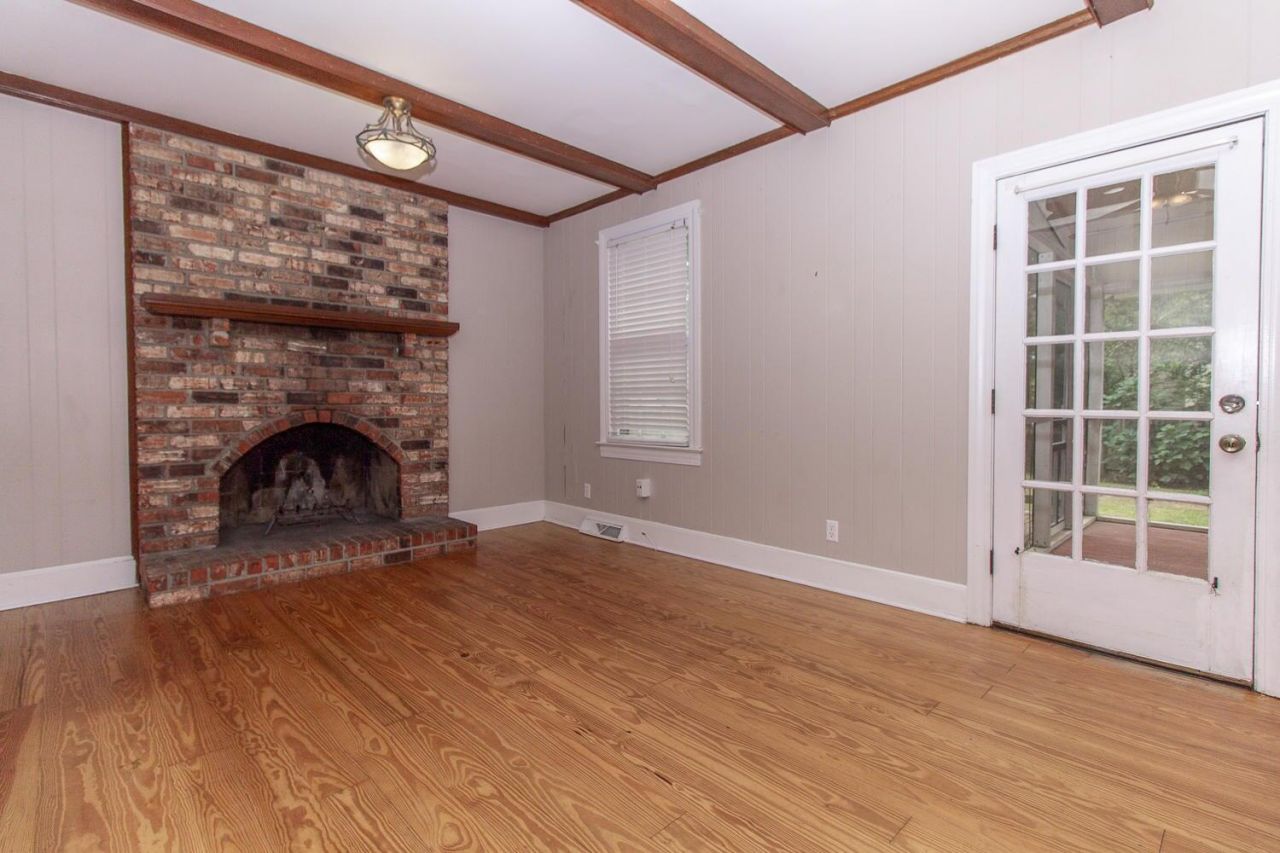 101 Bramblewood Drive Photo 7