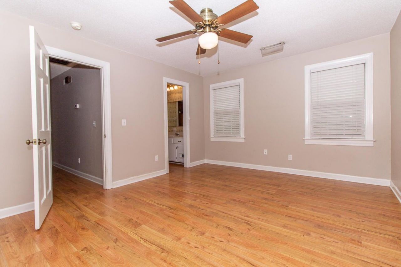 101 Bramblewood Drive Photo 8