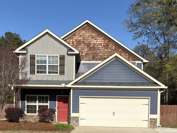 110 Flowing Meadows Drive, Kathleen, GA 31047