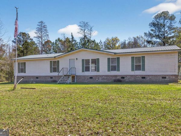 4156 Smiley Road NE, Ludowici, GA 31316