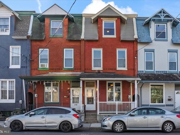 212 CHESTNUT STREET, LEBANON, PA 17042