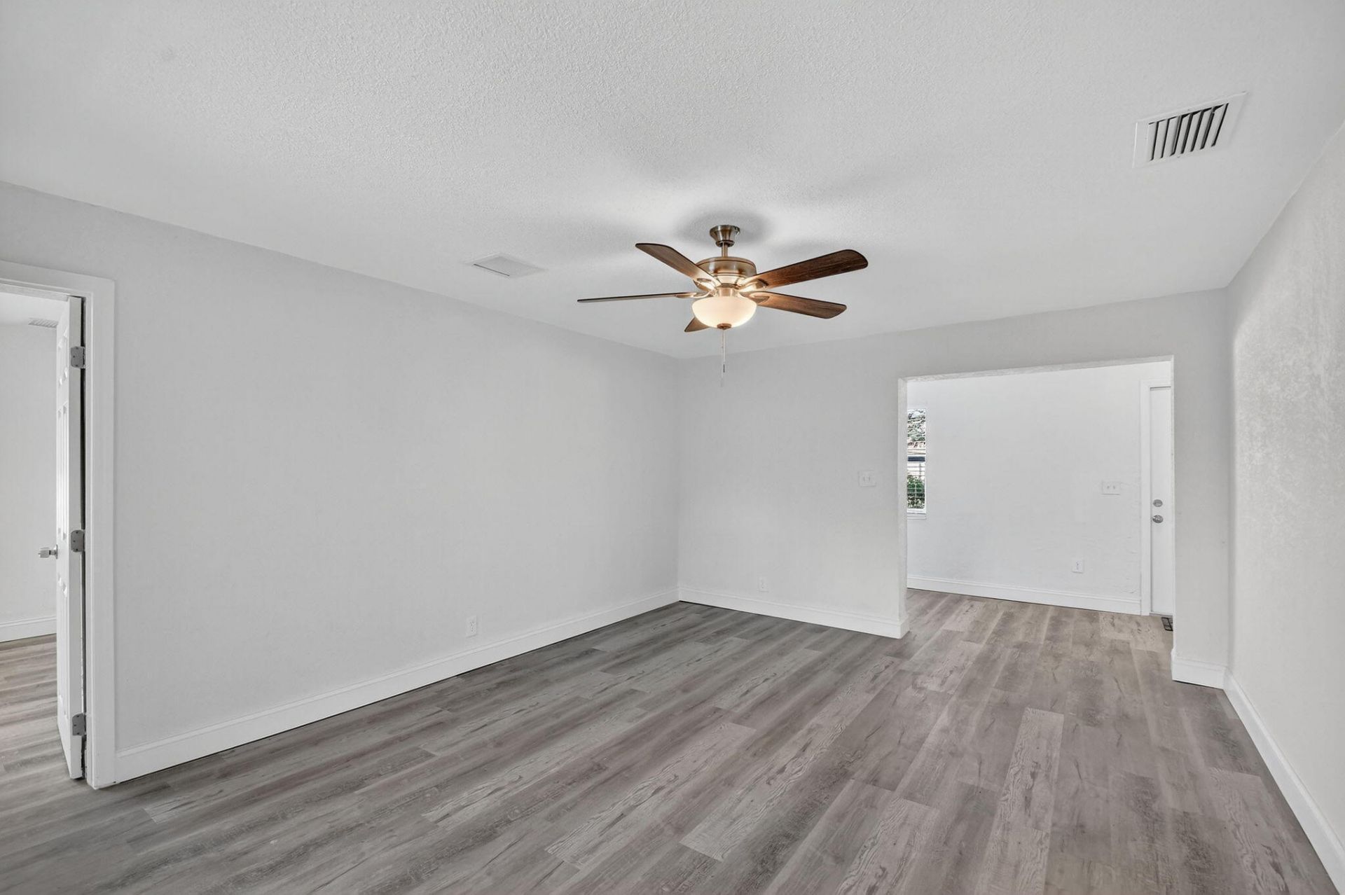 1373 W 30th Street, Riviera Beach, FL 33404 Photo