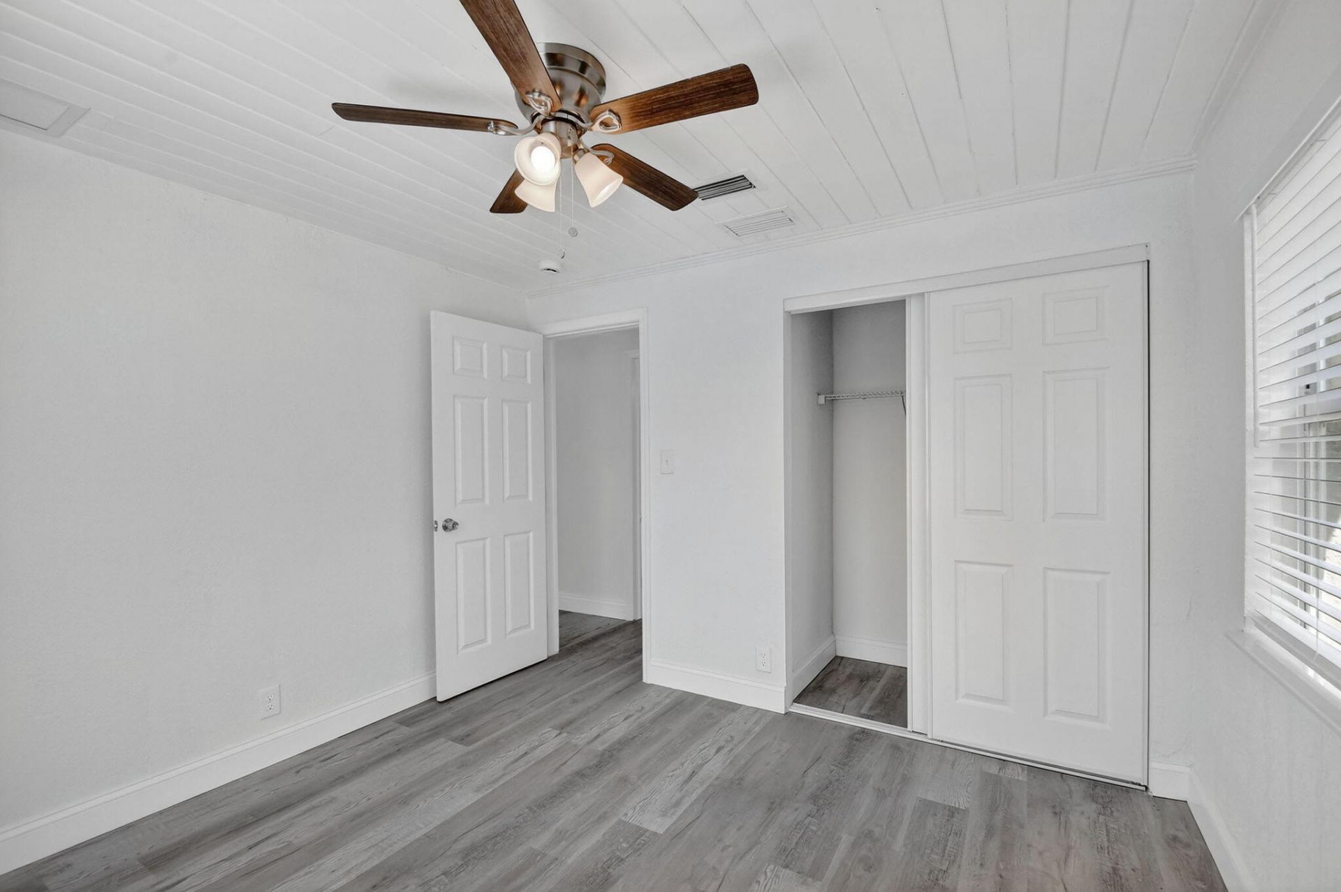 1373 W 30th Street, Riviera Beach, FL 33404 Photo