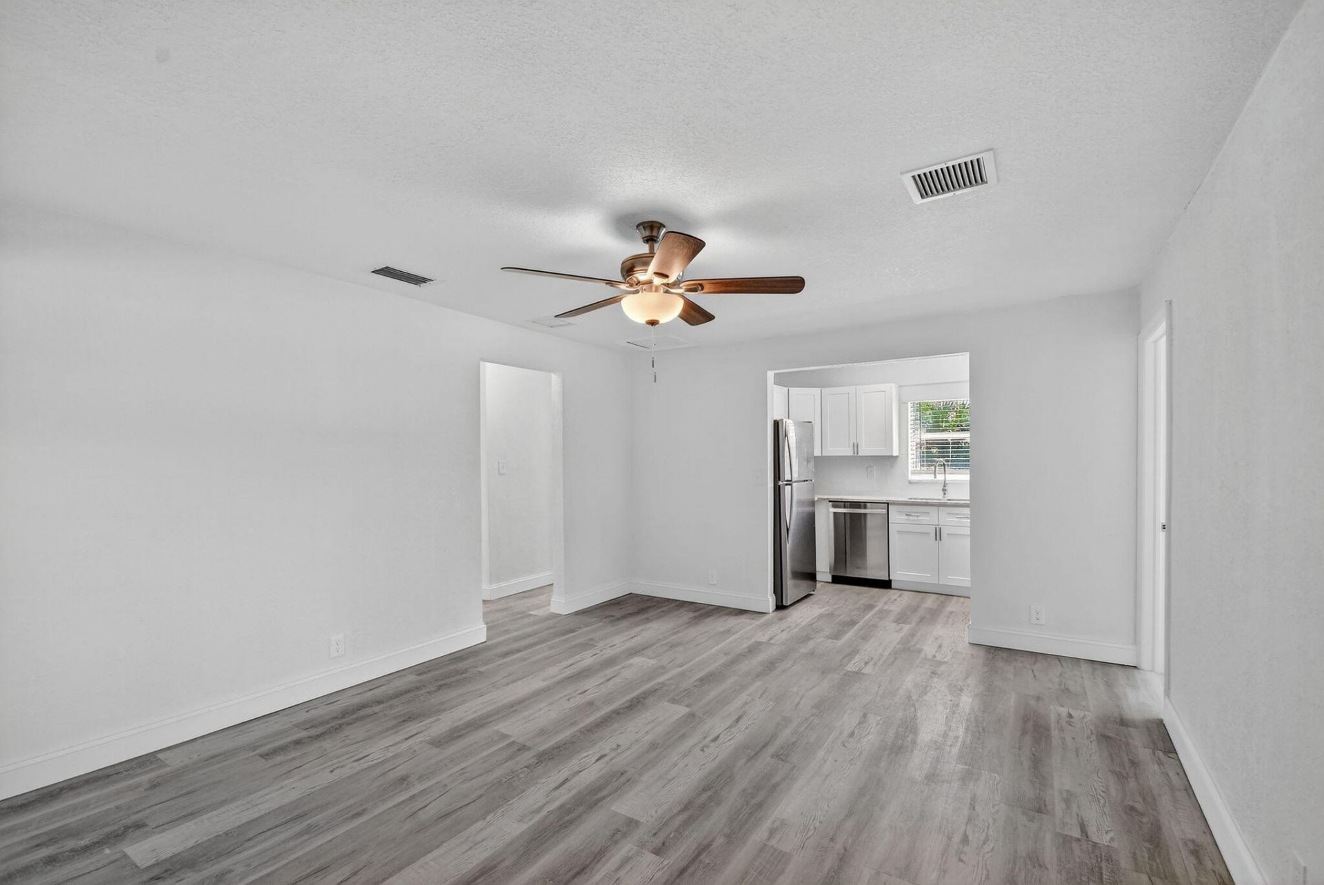 1373 W 30th Street, Riviera Beach, FL 33404 Photo