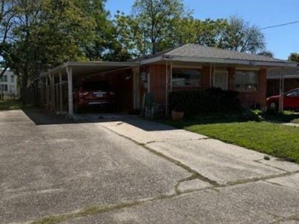 4517 ROSEMONT Place, New Orleans, LA 70126