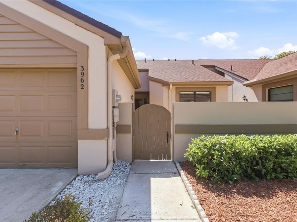 3962 MERMOOR DRIVE , PALM HARBOR, FL 34685