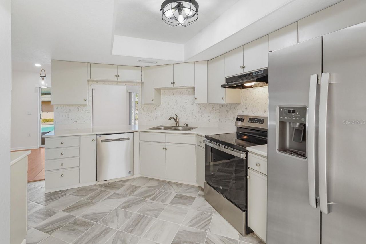 3323 Meadow Run Circle, Venice, FL 34293 Photo