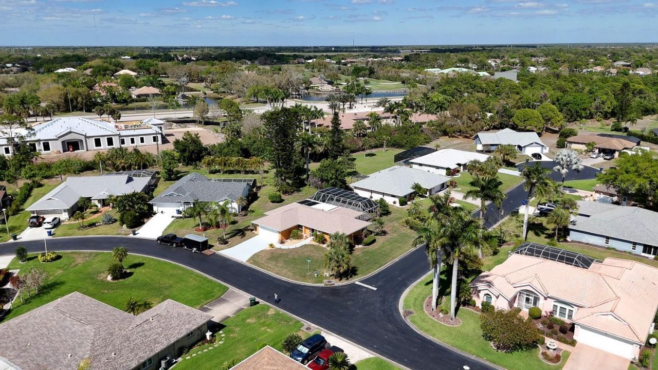 3323 Meadow Run Circle, Venice, FL 34293 Photo