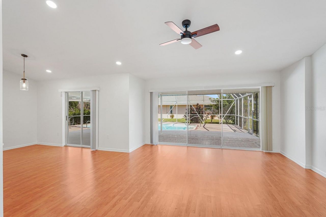 3323 Meadow Run Circle, Venice, FL 34293 Photo