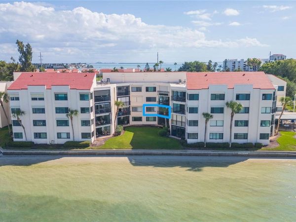 5633 PUERTA DEL SOL BOULEVARD S, Unit 204, ST PETERSBURG, FL 33715