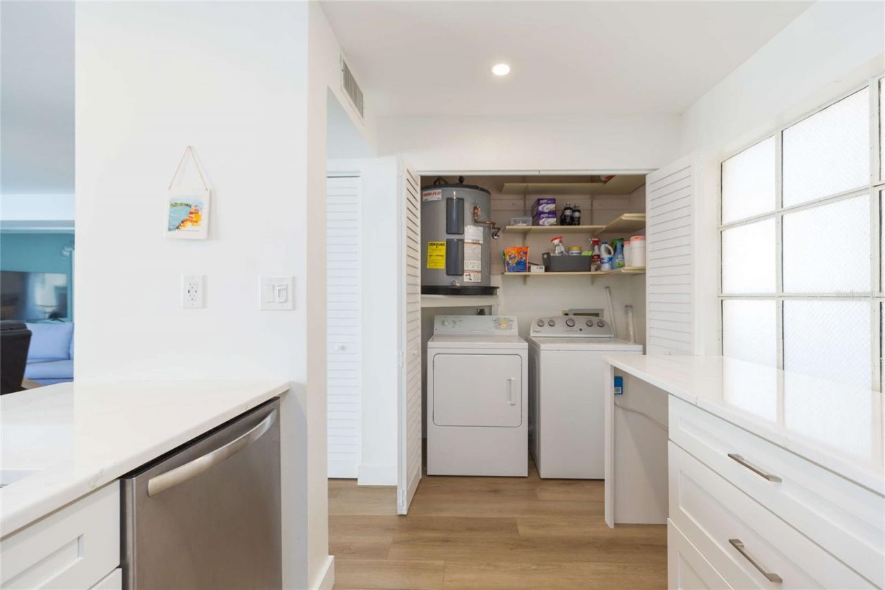 5633 Puerta Del Sol Boulevard S, Unit 204, Saint Petersburg, FL 33715 Photo