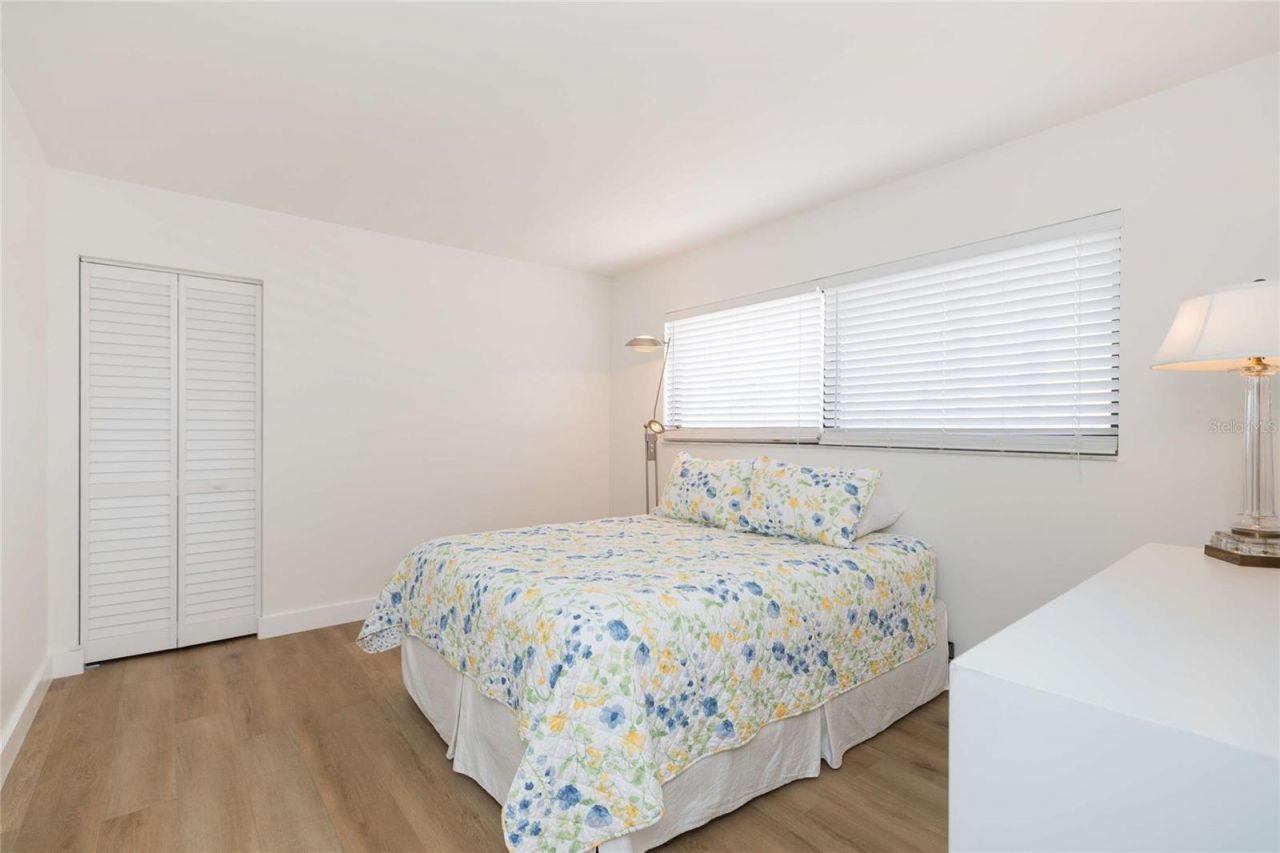 5633 Puerta Del Sol Boulevard S, Unit 204, Saint Petersburg, FL 33715 Photo