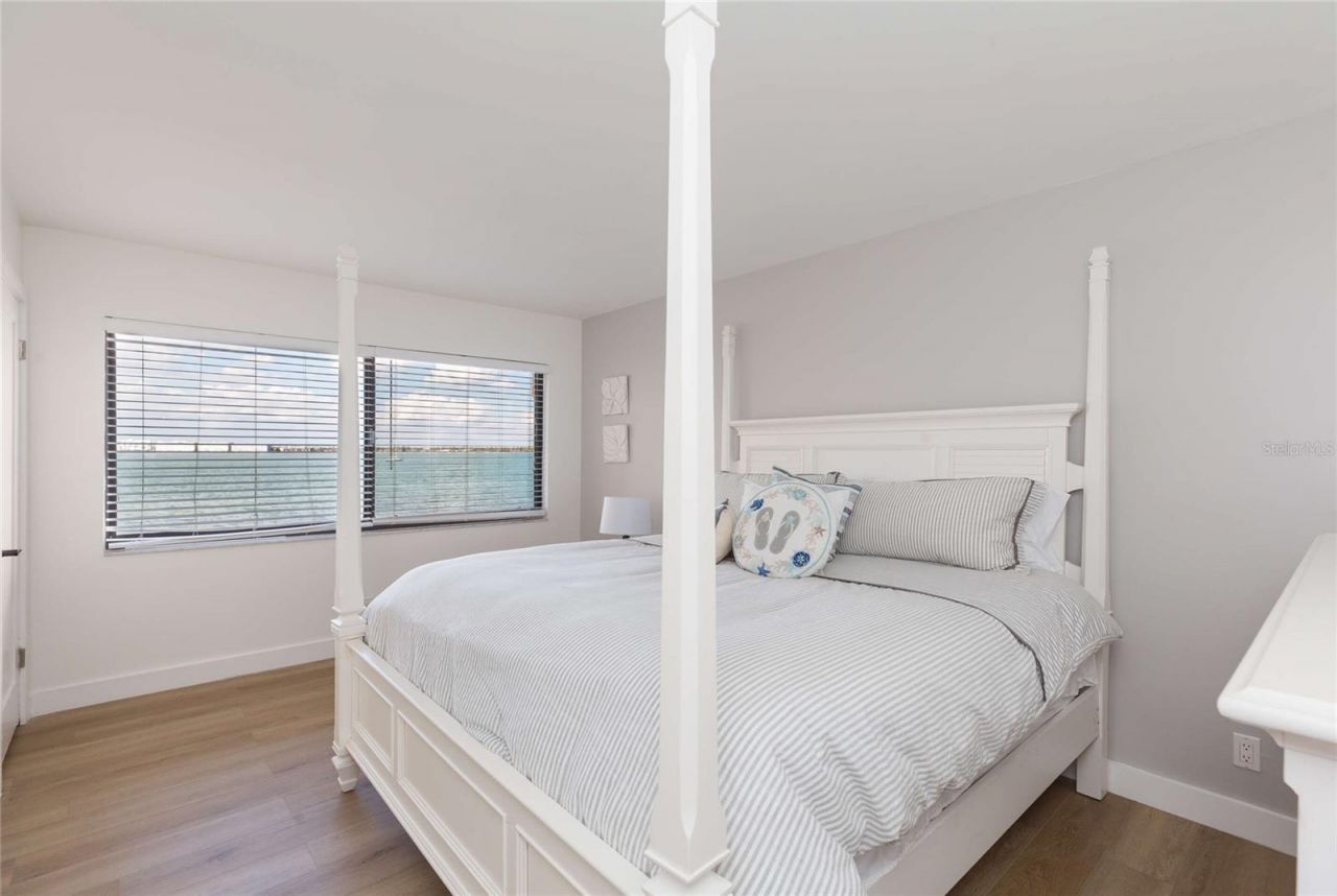 5633 Puerta Del Sol Boulevard S, Unit 204, Saint Petersburg, FL 33715 Photo