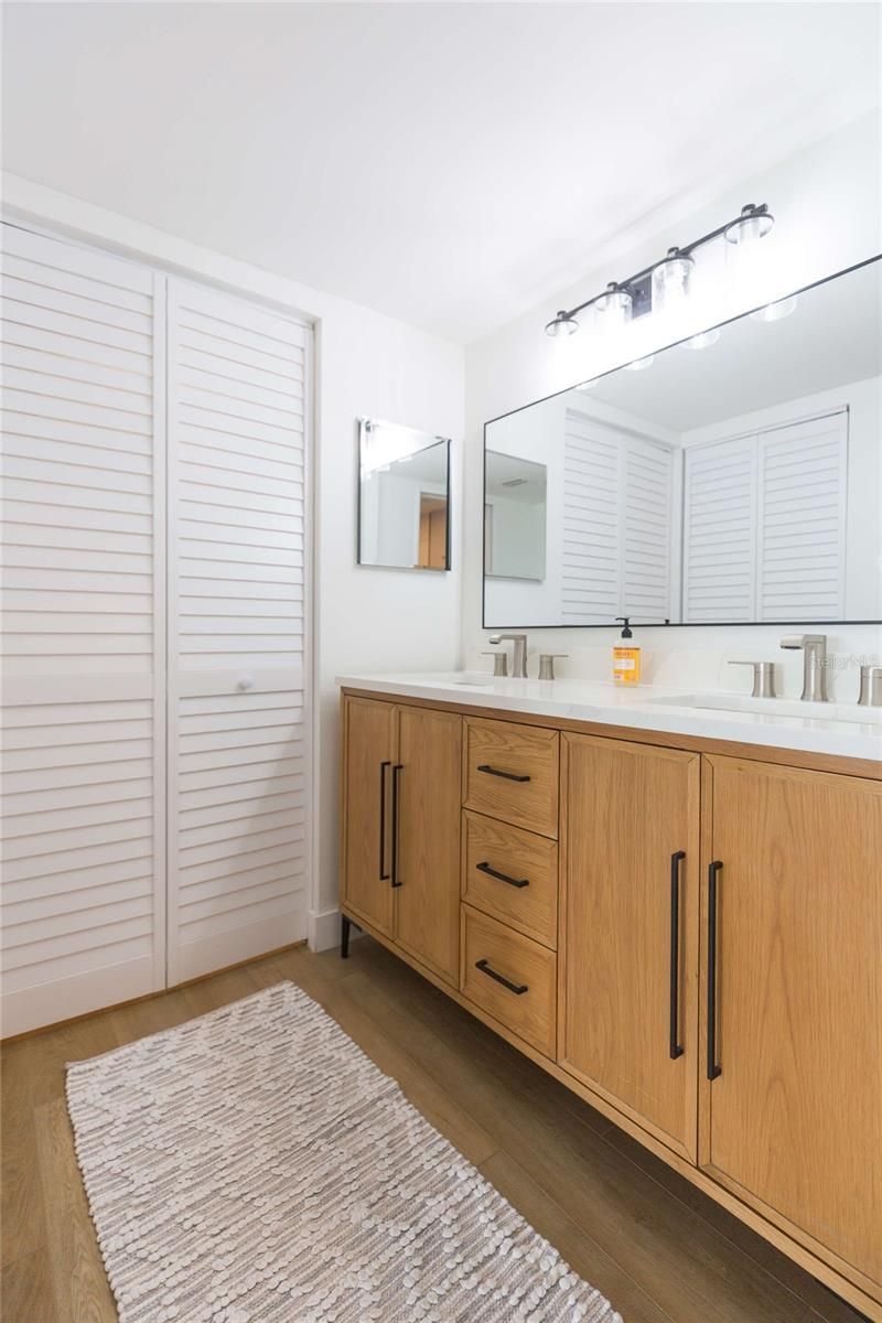 5633 Puerta Del Sol Boulevard S, Unit 204, Saint Petersburg, FL 33715 Photo