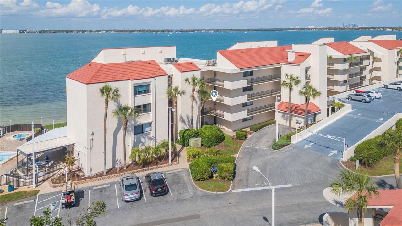 5633 Puerta Del Sol Boulevard S, Unit 204, Saint Petersburg, FL 33715 Photo