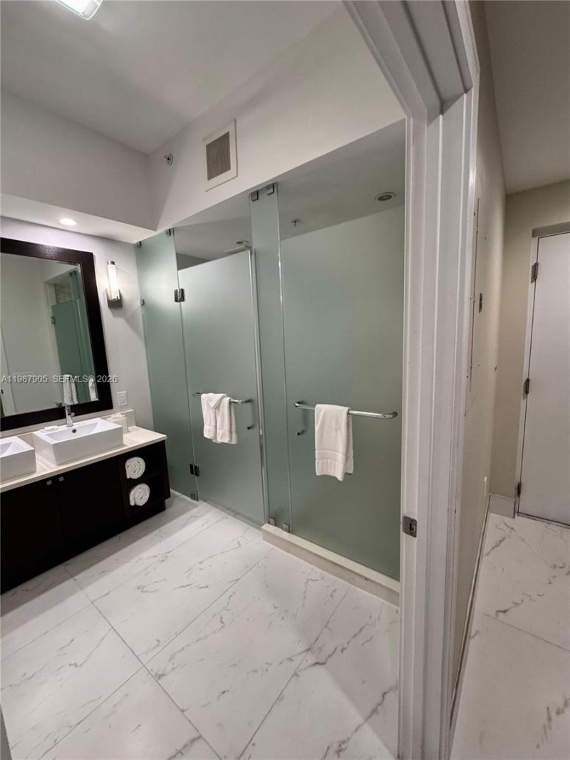 5300 NW 87th Ave , Unit 114, Doral, FL 33178 Photo