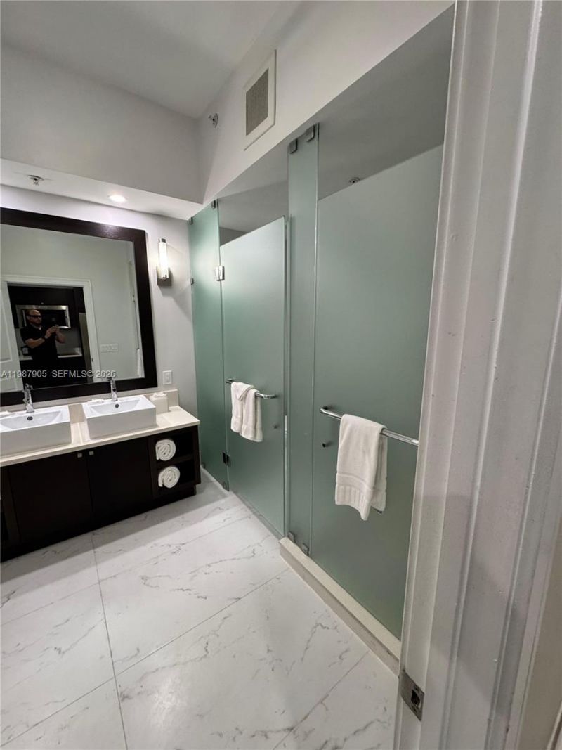 5300 NW 87th Ave , Unit 114, Doral, FL 33178 Photo