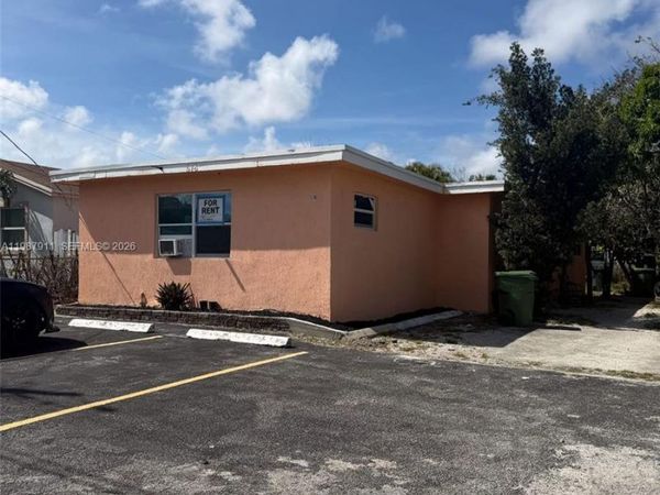 518 NW 10th St , Unit 1-2, Hallandale Beach, FL 33009
