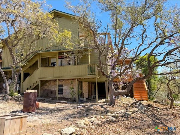 1721 Fm 3424 , Canyon Lake, TX 78133