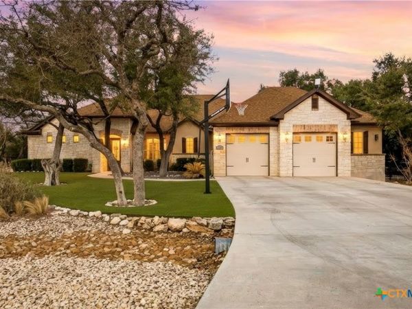 115 E Eli Chandler , Blanco, TX 78606