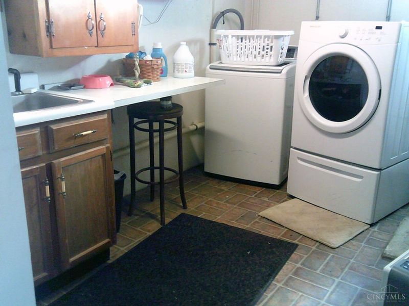 2206 Cincinnati Dayton Road, Middletown, OH 45044 Photo 19