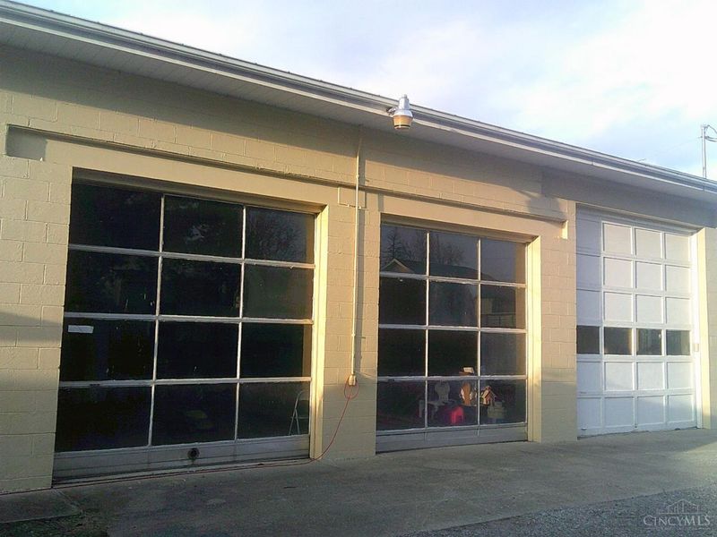 2206 Cincinnati Dayton Road, Middletown, OH 45044 Photo 5