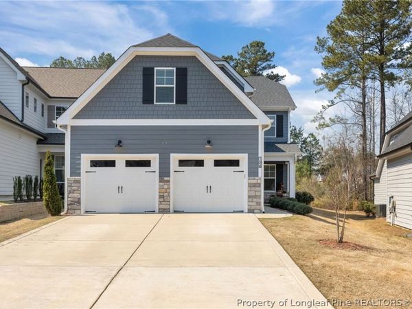 134 Spruce Hollow Circle, Spring Lake, NC 28390