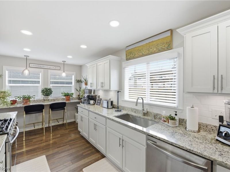 735 Allison Avenue, Lorain, OH 44052 Photo 14