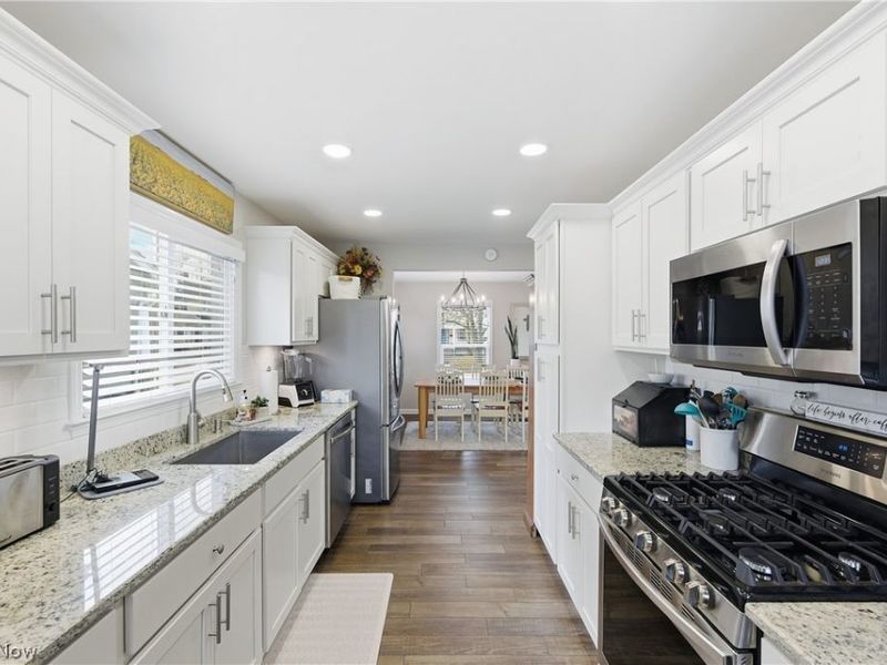 735 Allison Avenue, Lorain, OH 44052 Photo 18